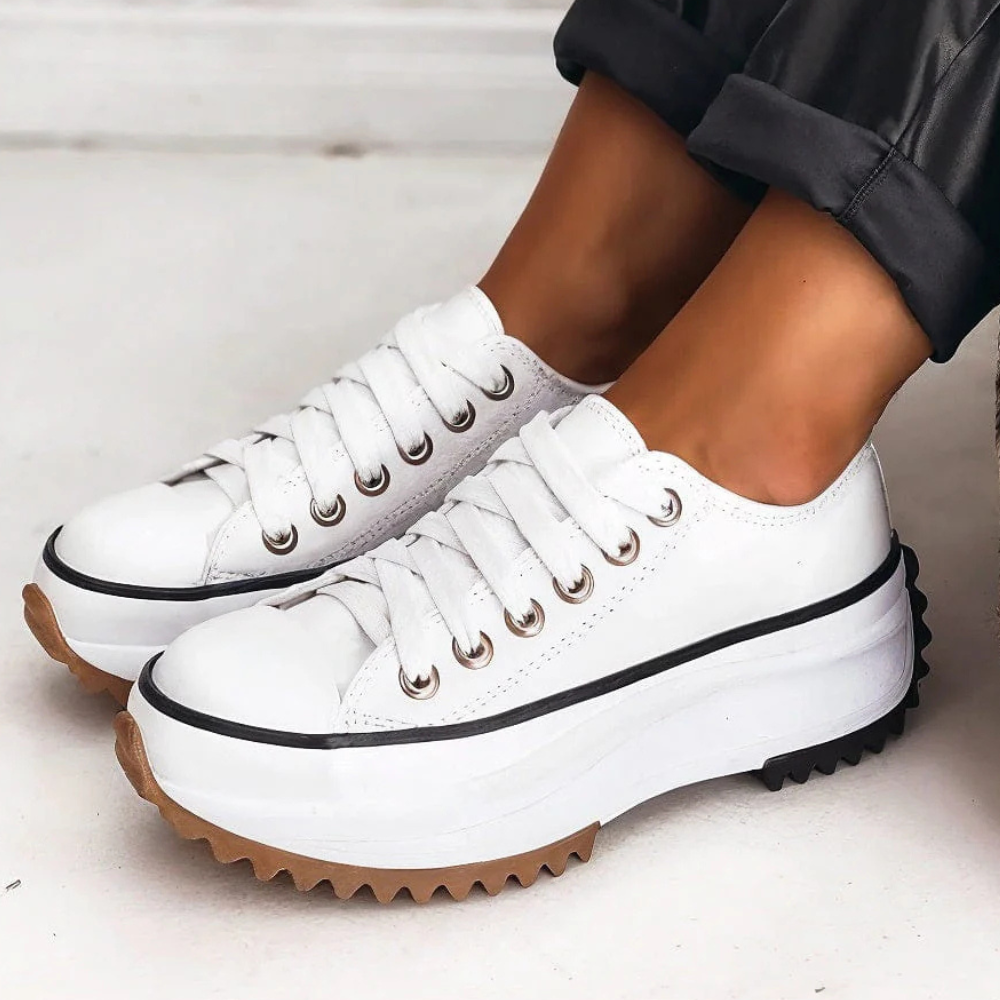 Trendy platformowe sneakersy dla kobiet - Nova-Biały-35-Trend Polska