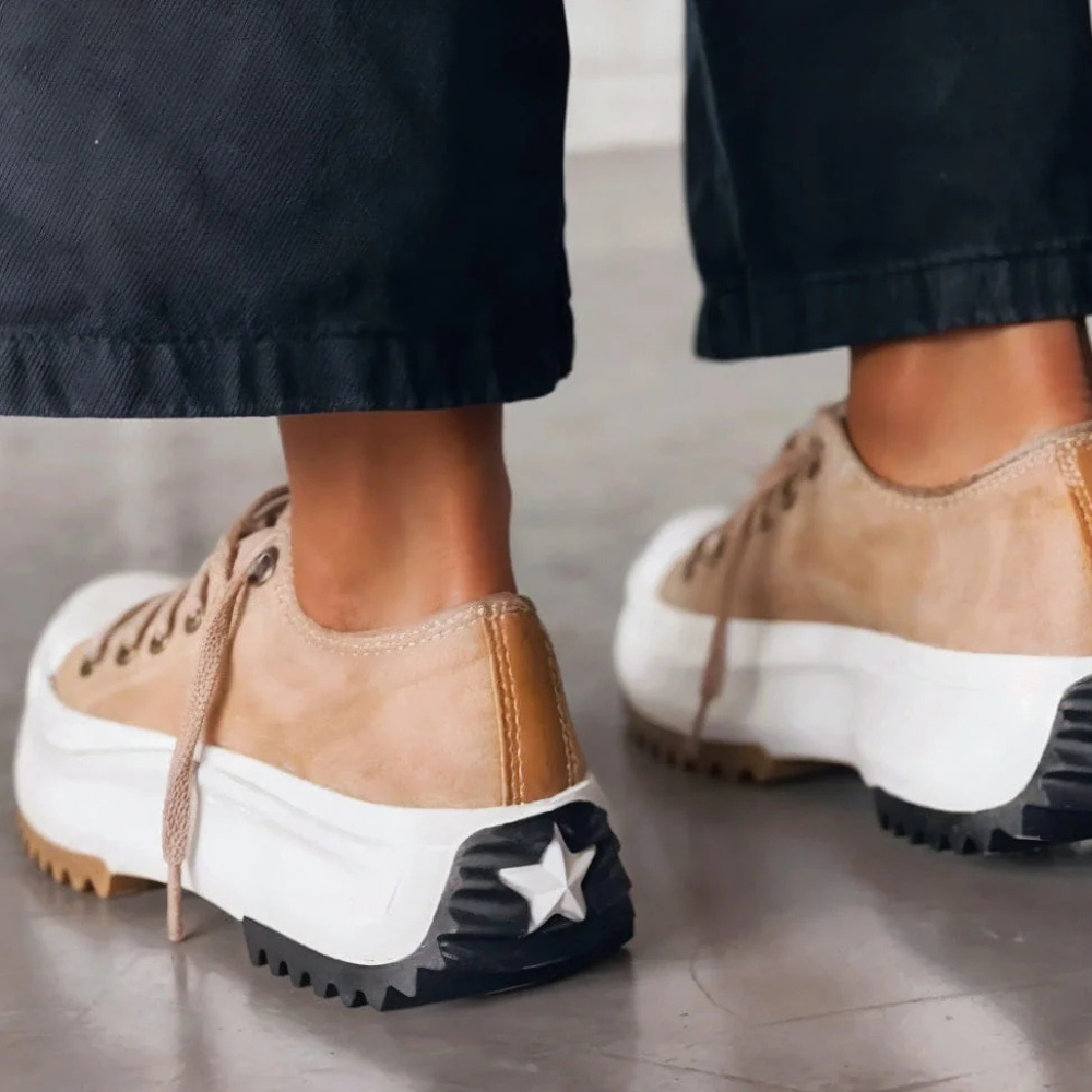Trendy platformowe sneakersy dla kobiet - Nova-Biały-35-Trend Polska