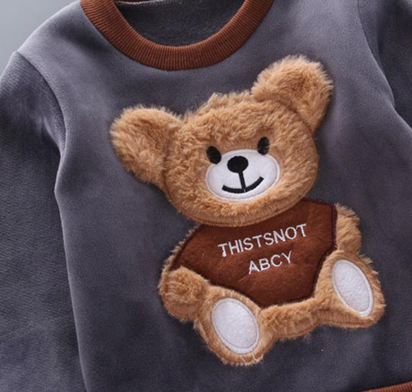 Trzyczęściowy zestaw dla niemowląt i małych dzieci z motywem misia – BearHugs-Niebieski-6-9 Miesięcy (68-74 cm)-Trend Polska