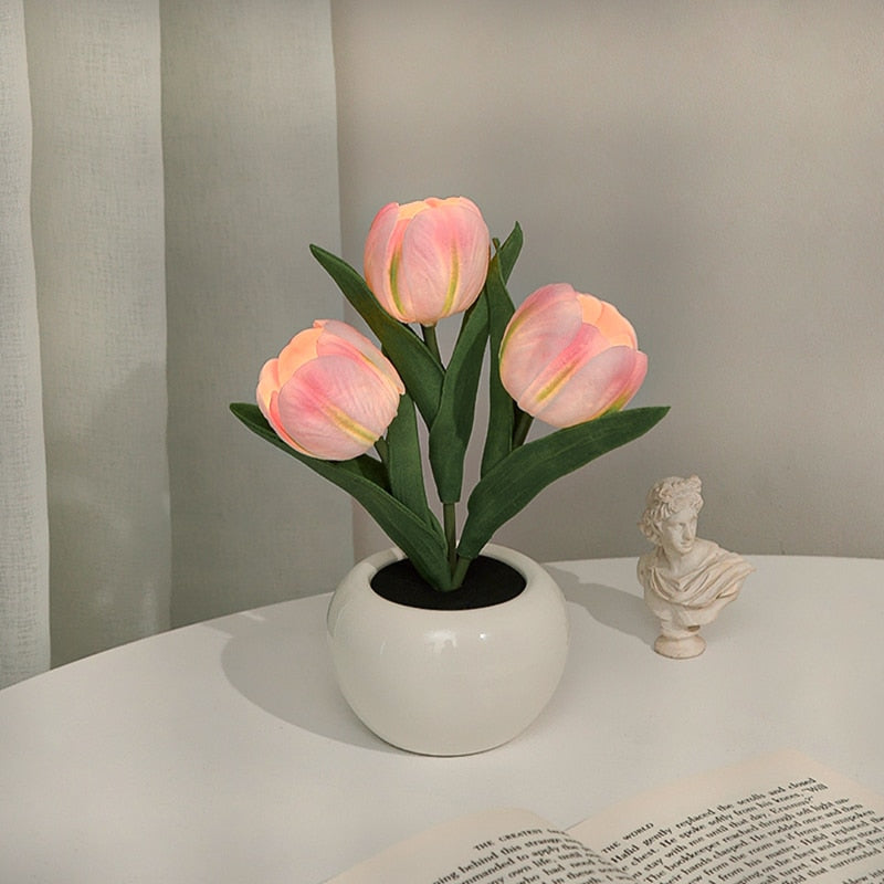 Tulipanowa lampka nocna - LumiTulip-3 Różowe-Baterie-Trend Polska