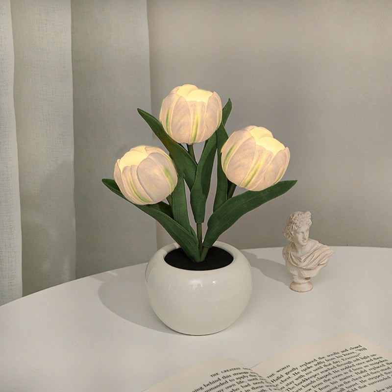 Tulipanowa lampka nocna - LumiTulip-3 Witte-Baterie-Trend Polska