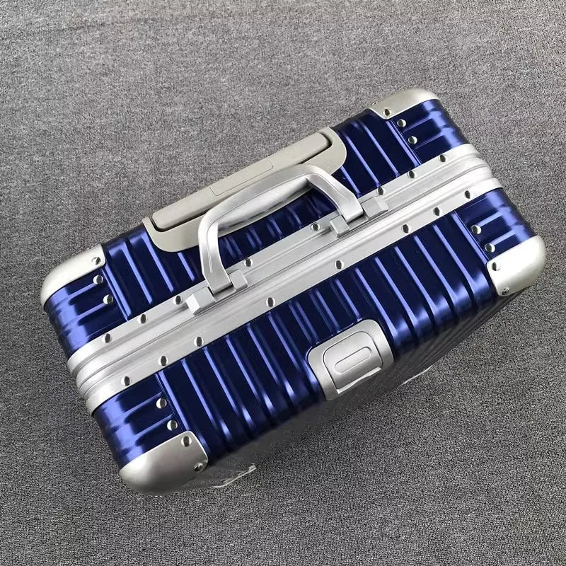 Twarda walizka aluminiowo-magnezowa – Sarajewo-Niebieski Srebro-XS (30 L)-Trend Polska