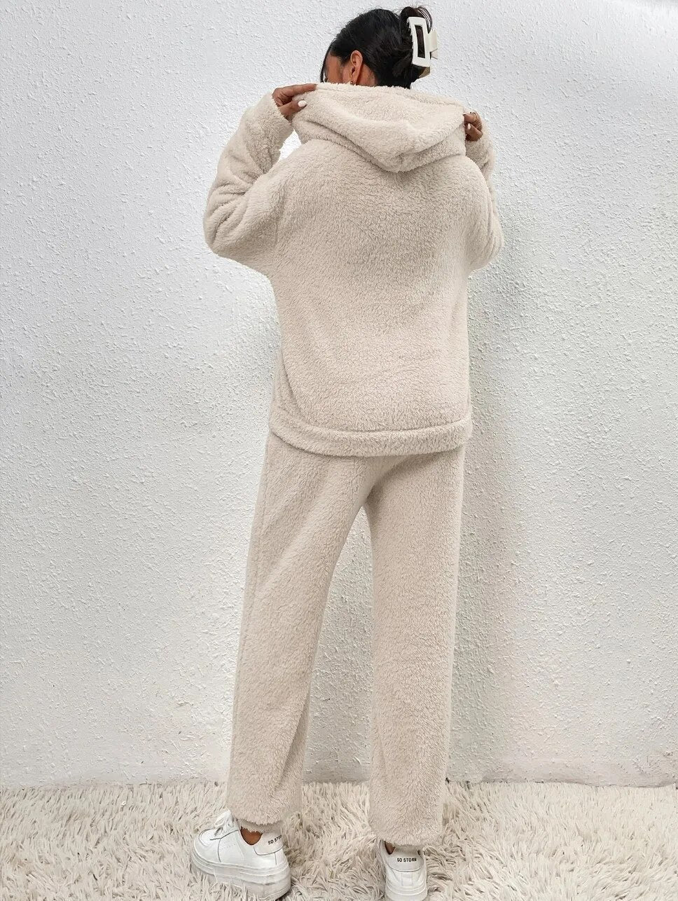 Ultra-wygodny pasiasty dres z kapturem - Lana-Biały-XS-Trend Polska