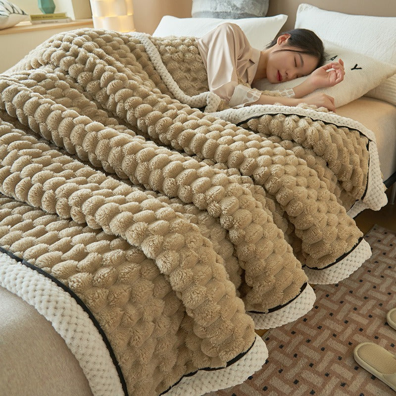 Ultramiękka Koc Comfy - Eloise-Beżowy-Klein (122 x 198 cm)-Trend Polska