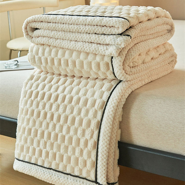 Ultramiękka Koc Comfy - Eloise-Biały-Klein (122 x 198 cm)-Trend Polska