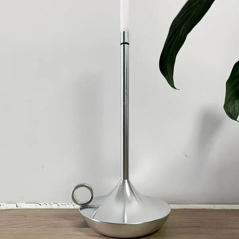 Unikalne i Luksusowe Lampy Świecowe - LuxeCandle-Srebrny-Trend Polska