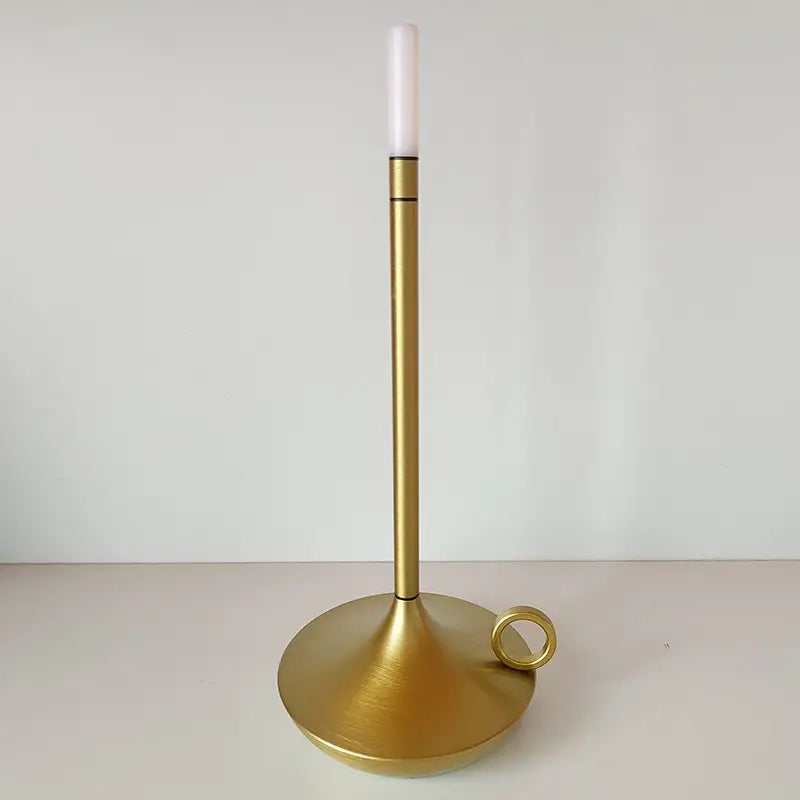 Unikalne i Luksusowe Lampy Świecowe - LuxeCandle-Czarny-Trend Polska