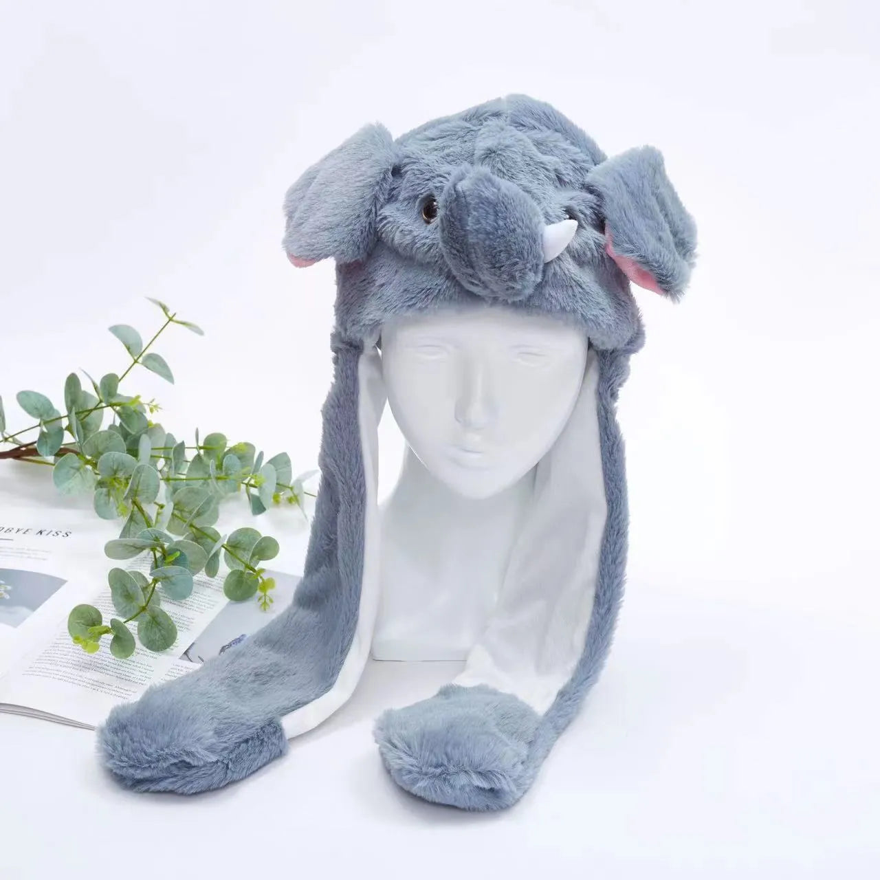 Urocza Czapka z Ruchomymi Uszami – Czapka BunnyBounce-Słoń-Trend Polska