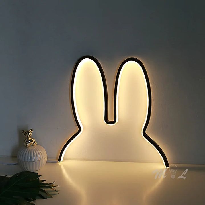 USB Ładowana Lampka nocna w kształcie królika z oświetleniem nastrojowym - BunnyLight-Czarny-Trend Polska