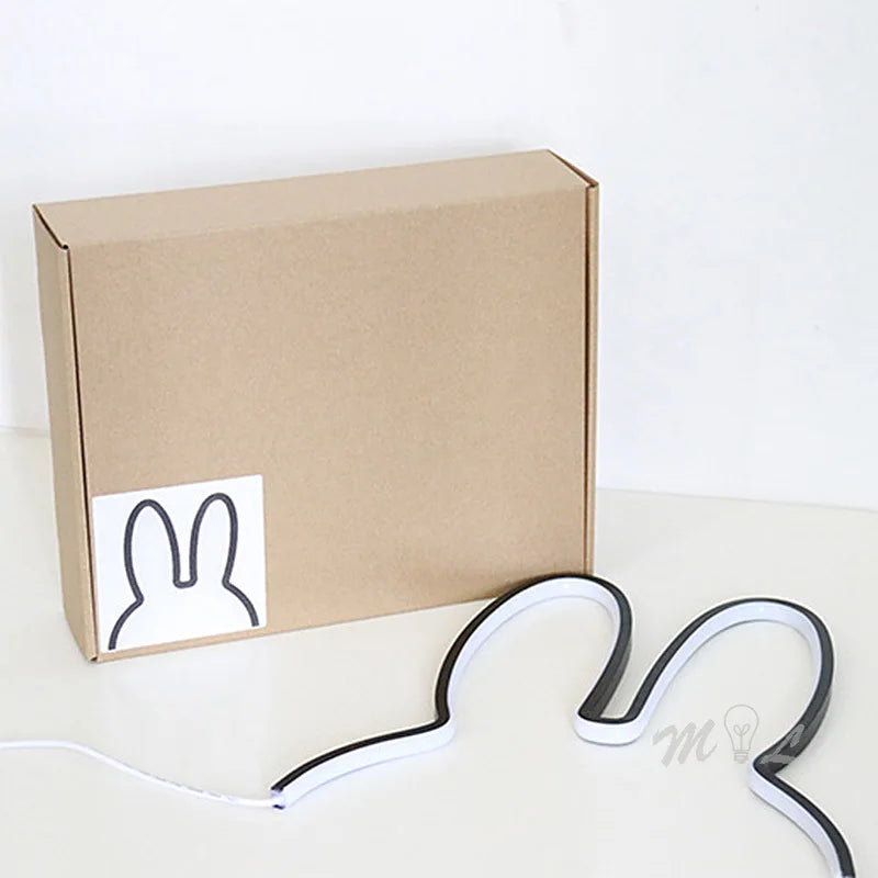 USB Ładowana Lampka nocna w kształcie królika z oświetleniem nastrojowym - BunnyLight-Czarny-Trend Polska