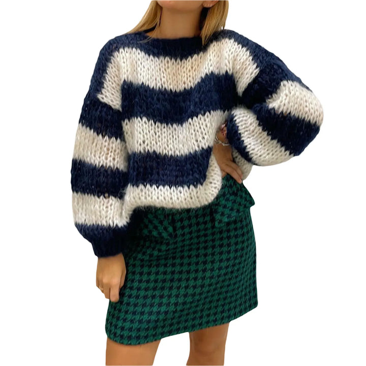 Damski oversize sweter z paskami – Yvonne
