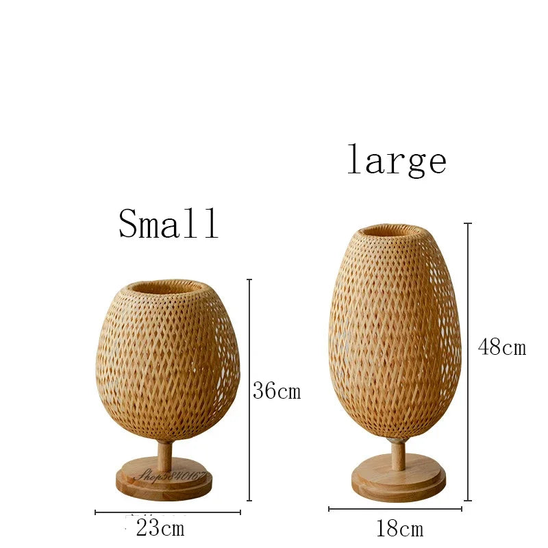 Vintage Lampa na stół z bambusa - TimberGlow-Mała drewniana stopka H36 cm * B23 cm-Trend Polska