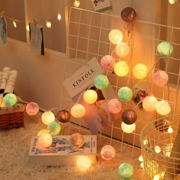 Wesoła bawełniana świecąca lina z kulkami - LumiBall-Słodycze-1,5 metra 10 lampków-USB-Trend Polska