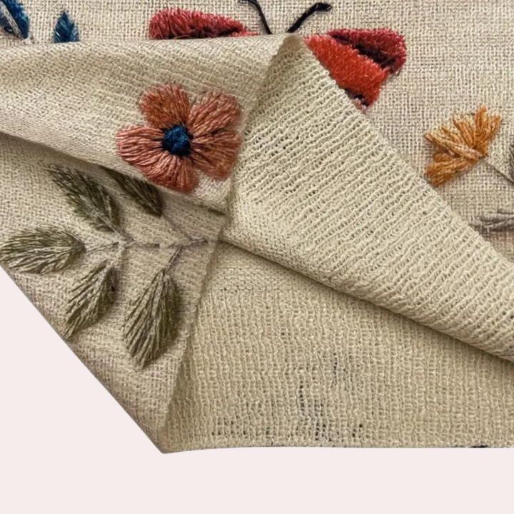 Wesoła damska sweter z nadrukiem kwiatowym - Fleur-Biały-XS-Trend Polska