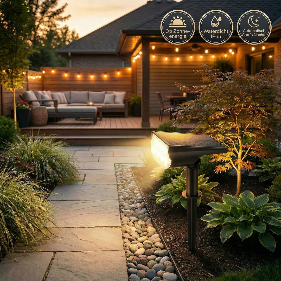 Stylish Waterproof Solar Garden Light 3