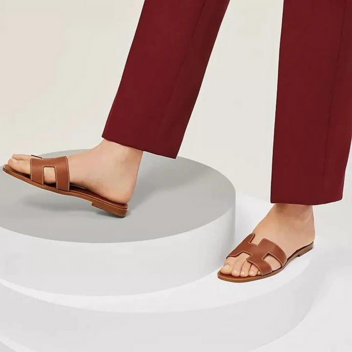 Wygodne i modne klapki - TrendySoft-Czarny-35-Trend Polska