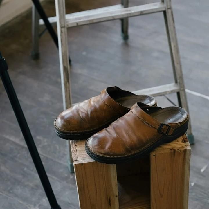 Wygodne i stylowe męskie klapki z profilowaną podeszwą – Lennart-Beżowy-38-Trend Polska