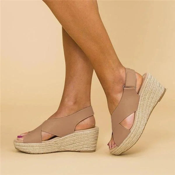 Wygodne ortopedyczne espadryle na koturnie - Clara-Czarny-35-Trend Polska