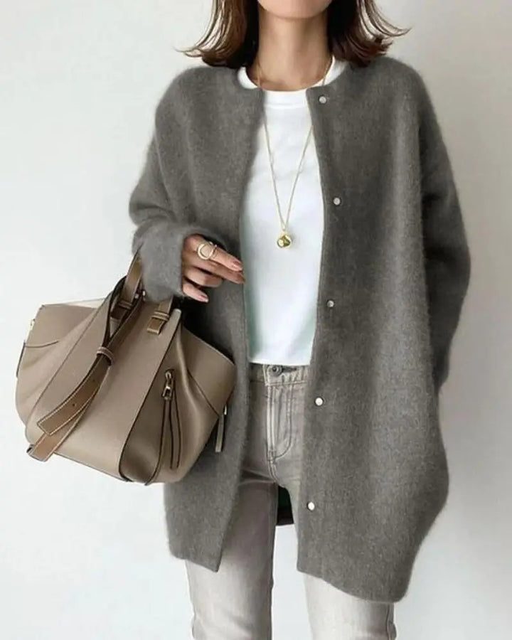 Wygodny damski sweter z wełny i moheru - Eloise-Szary-S-Trend Polska