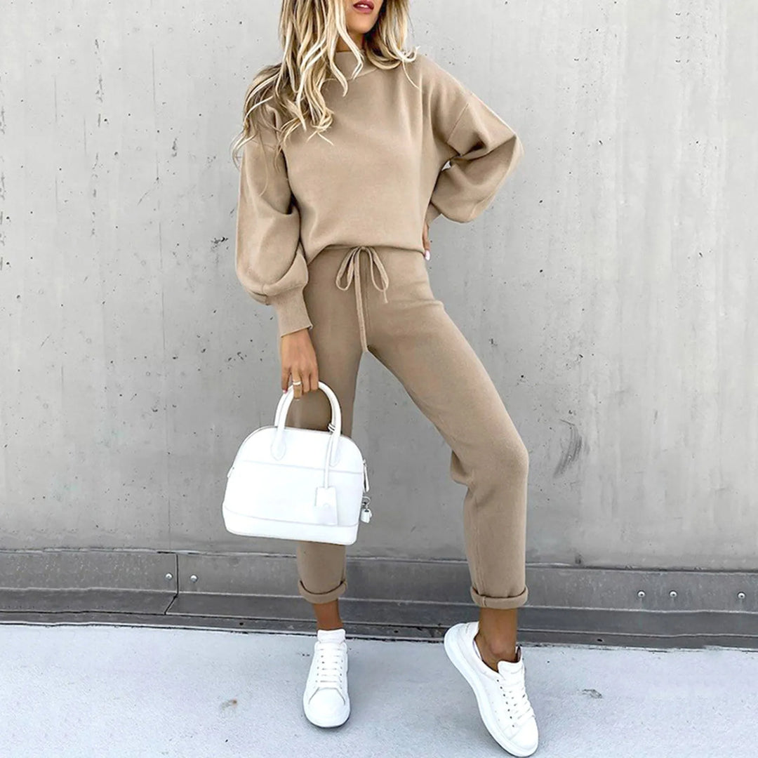 Wygodny dwuczęściowy dres - Zoë-Beżowy-S-Trend Polska