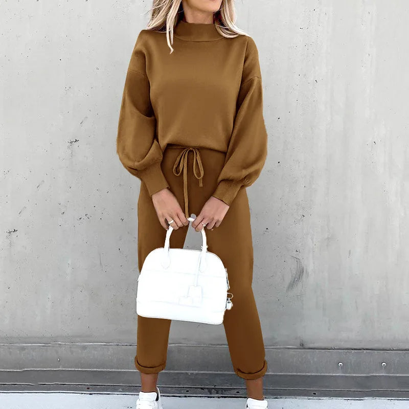Wygodny dwuczęściowy dres - Zoë-Khaki-S-Trend Polska