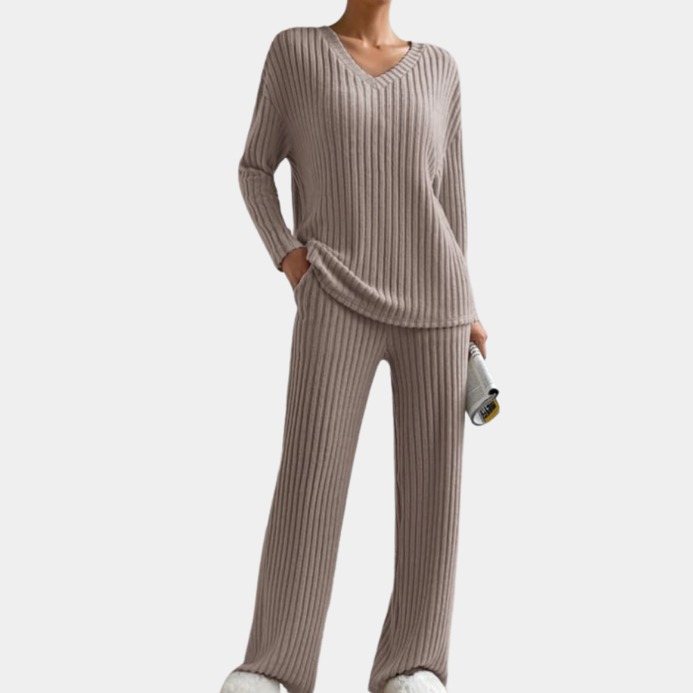Wygodny zestaw do lounge'u dla kobiet - Maren-Khaki-XS-Trend Polska