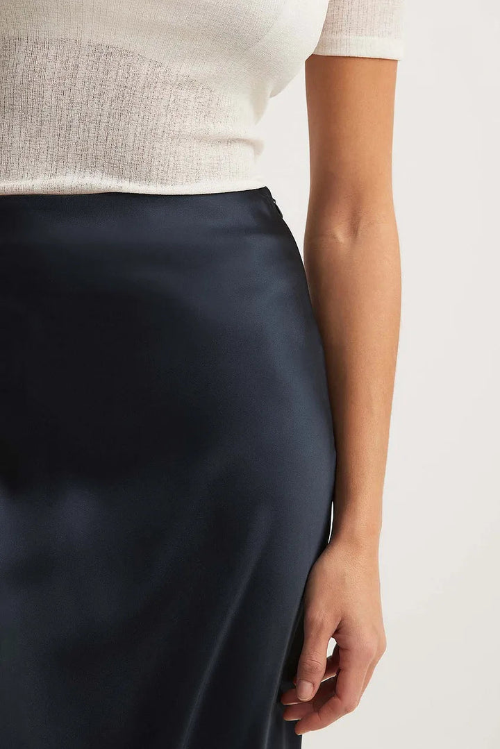 Wysoka Talie Satynowa Spódnica – Leona-Czarny-S-Trend Polska