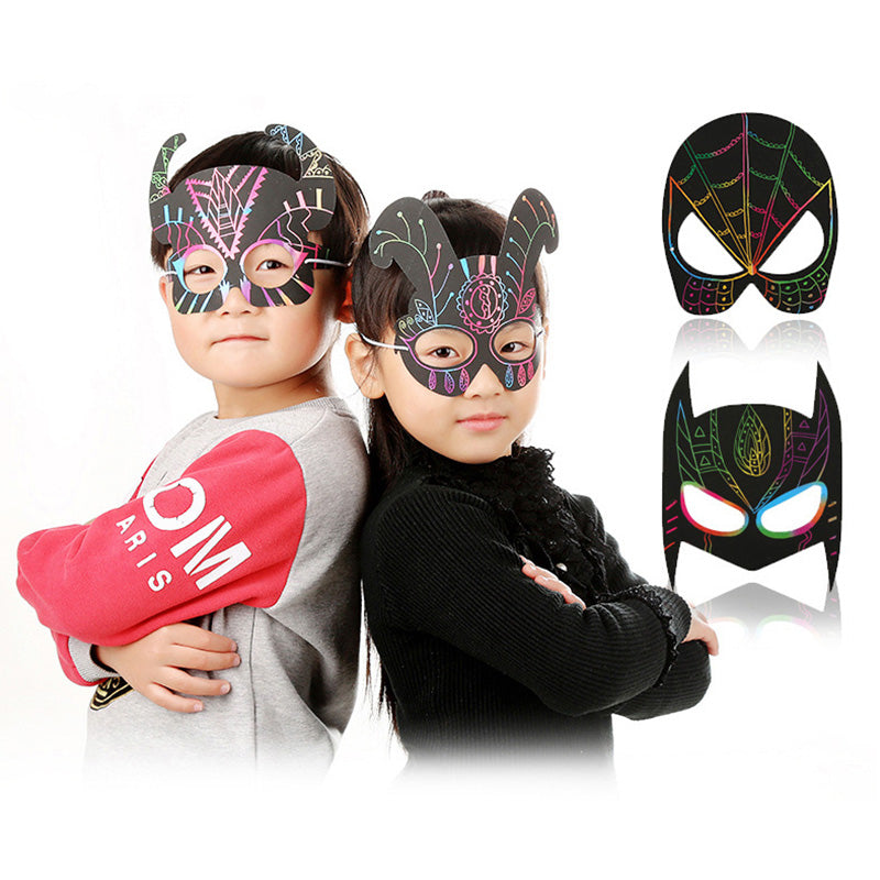 Zestaw Kart do Zeskrobania w Magicznych Tęczowych Kolorach – ColorBurst-50× papier + 4× karty szablonowe + 5 magicznych ołówków + 1× pędzelek i temperówka-Trend Polska